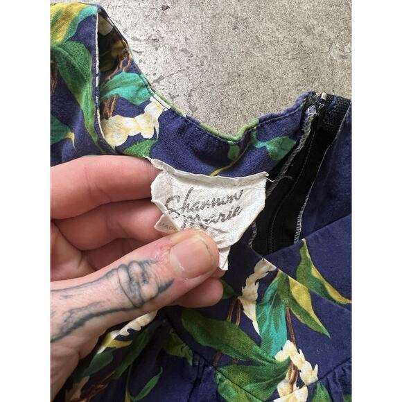 Vintage SHANNON MARIE Floral Hawaiian Blue Dress Size XL ruffle peplum‎ hem - Picture 5 of 9